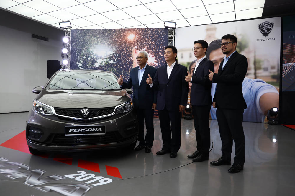 Proton Persona Malaysia Preview new facelift 2019 igarage.my 06