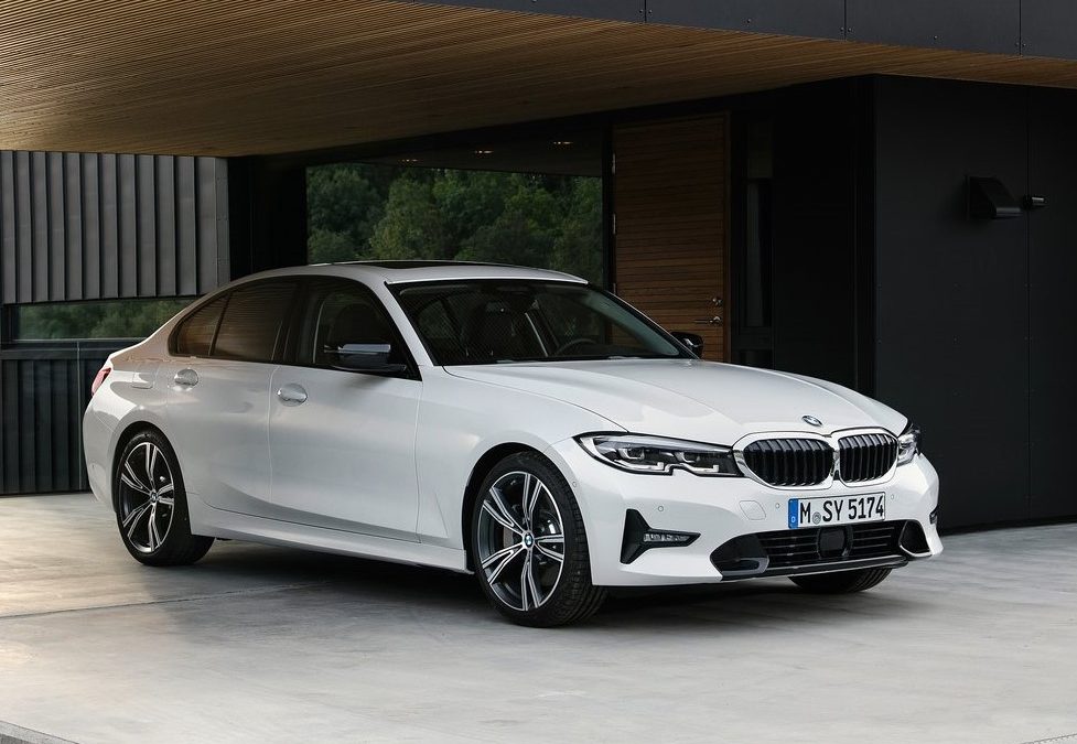 全新BMW 330e于欧洲市场亮相，折合马币要价RM191千