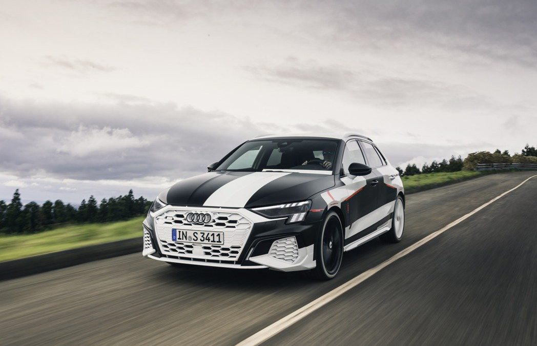 全新第四代Audi A3即将于日内瓦车展亮相，将搭载全新升级版Quattro 四驱系统