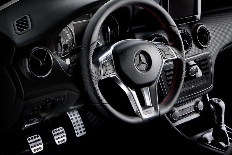 Mercedes-Benz手排车型将走入历史 明年开始逐步减少￼