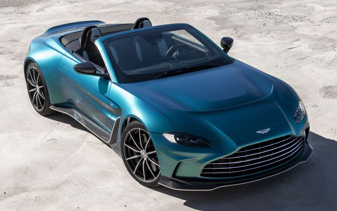 Aston Martin再下一城 敞篷版V12 Vantage Roadster 发表前售罄！