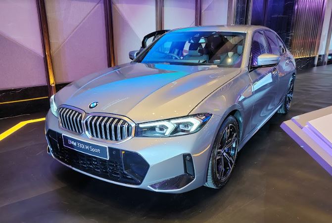 2022版 BMW G20 LCI小改款3系家族正式登陆马来西亚，售价RM283, 800起
