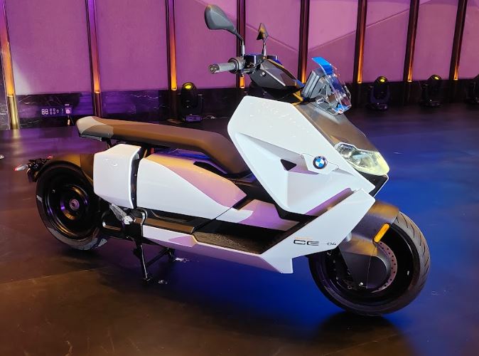 大马BMW Motorrad发表全新纯电动摩托BMW CE 04