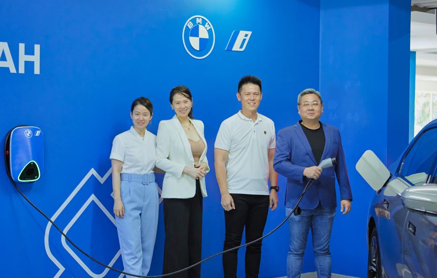 沙巴Regas Premium首推电动公共车充电站