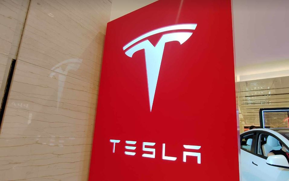 Tesla车主因电池进水而被迫支付约RM98,000的维修费用，引起了愤怒！