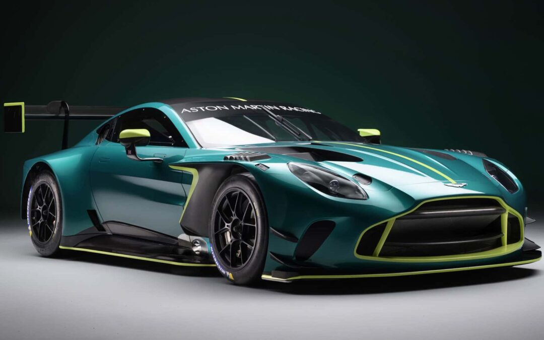 Aston Martin最新Vantage GT3亮相 背负重任参加世界各地赛事