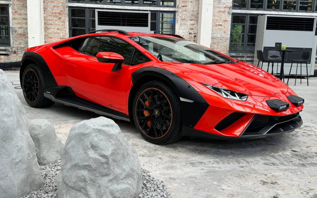 越野小蛮牛！Lamborghini Huracan Sterrato我国首次亮相！