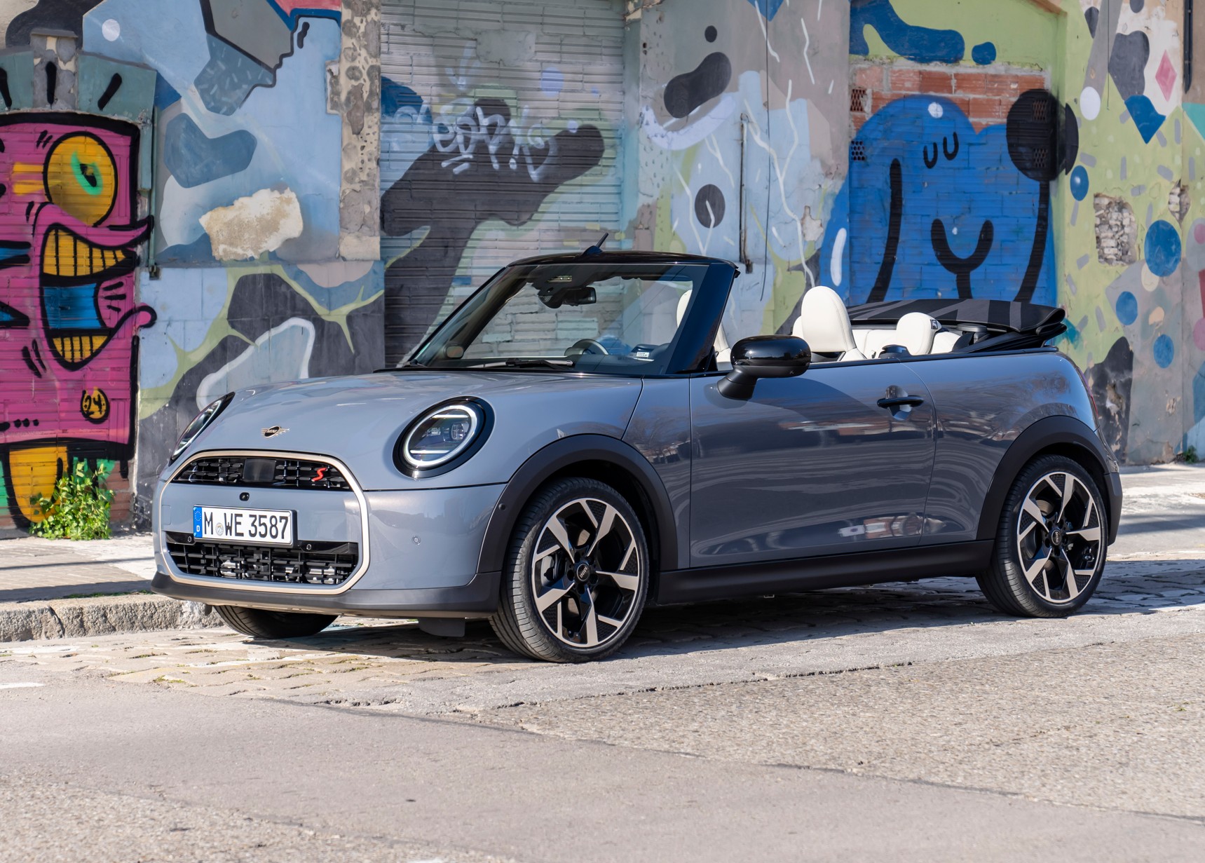 MINI Cooper Convertible敞篷车大马正式发布,售价 RM318,888 - 爱玩库