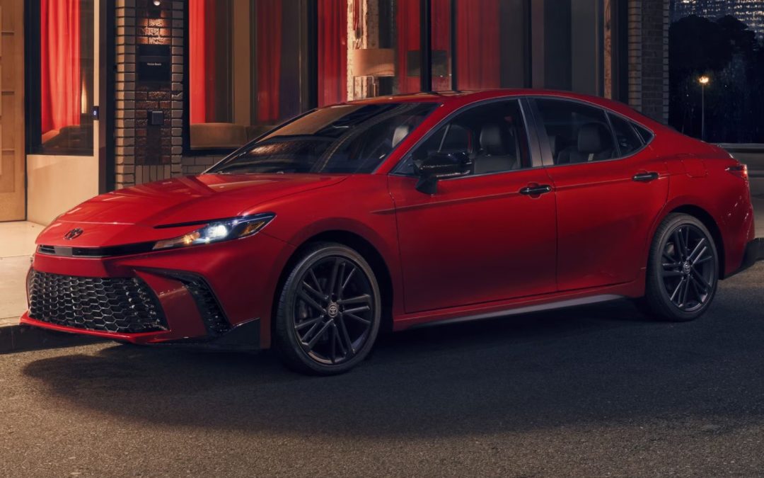 2026 Toyota Camry Nightshade Edition登陆北美市场！更飒的外观！动力系统不变！最大马力232匹！前驱或四驱可选！