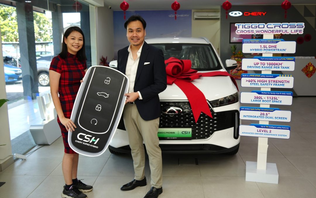 送车维护意外赢大奖！Chery交付全新TIGGO CROSS HEV给获奖者！