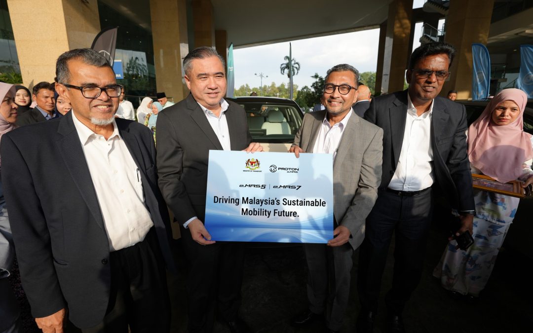 Proton e.MAS支持政府电动车计划，将e.MAS 5和e.MAS 7交付交通部