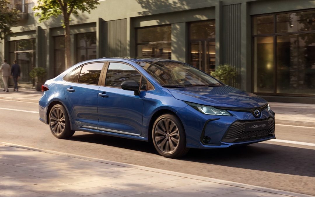 一代神车迎60岁生日！Toyota Corolla 60th Anniversary欧洲发布！获专属元素！三种车身形式！1.8L或2.0L HEV系统！最大178匹马力！